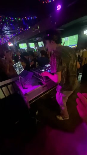 Black Eyed Peas Live DJ Performance in Kentucky