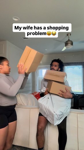 Janae Short Derrick Short on Instagram: "Shopping and saving at the same timeeeee!!!  dyy2267 in Temu searchbar for $0 items. App new users only with qualifying orders! T&C applies.  in bio #viral #fyp #unboxing #dandnae"