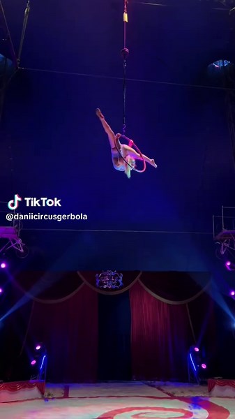 Mastering Splits: Techniques from Circus Performers