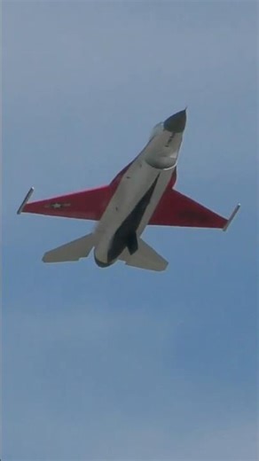 Epic Look at the F-16 Viper Demo #subscribe #military #aviation 🔥