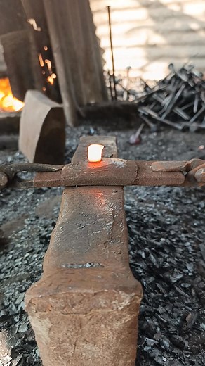 202K views · 748 reactions | Broken scrap iron is turned into a strong and durable peraak. The video shows heating, hammering, shaping, and finishing—everything in one complete process. #ScrapIron #ForgingProcess #BlacksmithLife #IronWork #ToolMaking #PeraakForge | Expert Blacksmith 2.0 | Facebook