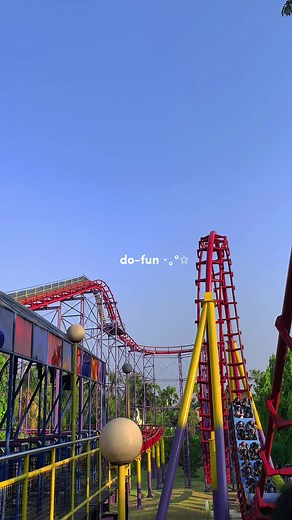 Exploring Joyful Moments in Everyday Life