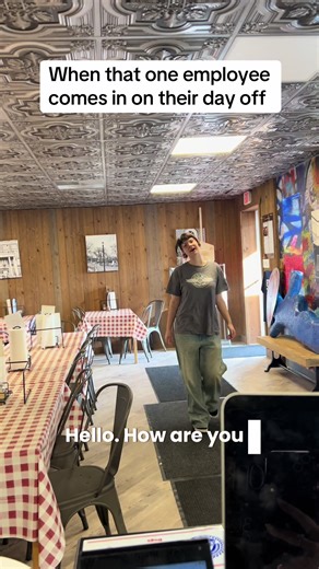 When that one employee comes in on their day off #pizza #gelato #pizzanearme #pittsburgh #barstool