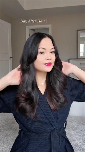 how to make your hair look less greasy and more refreshed 🪞🖤 #hairtutorials #dryshampoohack