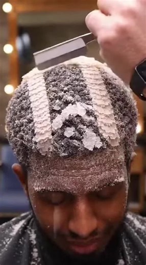 Addictive ASMR Hair Scratching Experience