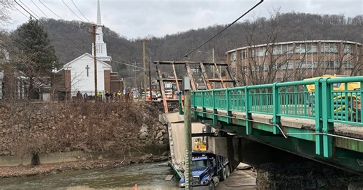 Wheeling, West Virginia bridge collapse sends three people to the hospital
