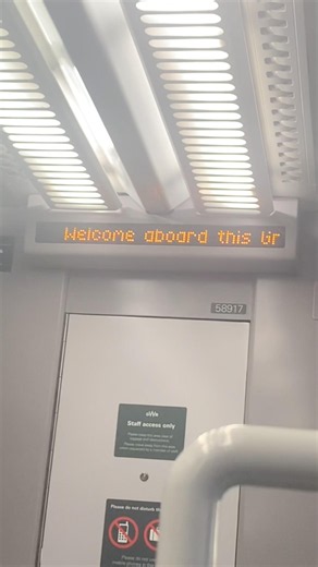 Great Western Railway Class 165 Starting Announcement at Didcot Parkway #train #trainannouncement