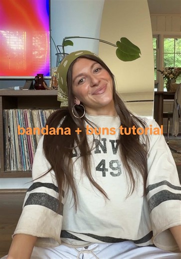 Bandana and Buns Tutorial: 6 Easy Ways to Tie a Bandana