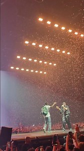 Parisienne (4/4) - Gims ft. la Mano 1.9 Live U Arena 21/12/2025