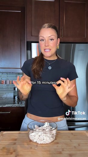 Fat loss crunchy creamy chicken salad 🤤 74 GRAMS OF PROTEIN! RECIPE (makes 2 huuuuuge serves!) The salad: -400g cooked, shredded chicken breast (simmer for 15 mins or until inside ~165 degrees. so easy) then shred -100g celery -100g carrot -40g red onion -nice squeeze of lemon -salt pepper The caesar sauce: -150g non fat greek yogurt -15g parm, grated -2 tsp (or more) dijon -1/2 tsp garlic powder -big squeeze of lemon -healthy amount of chopped parsley -generous salt and pepper Insane macros….