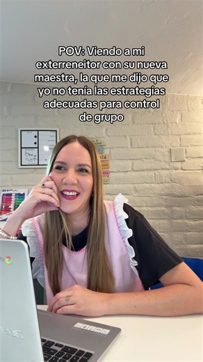 No es tan fácil como parece verdad? #lamissdany #coolteacher #teacherlife #cosasdemaestros #humordocente