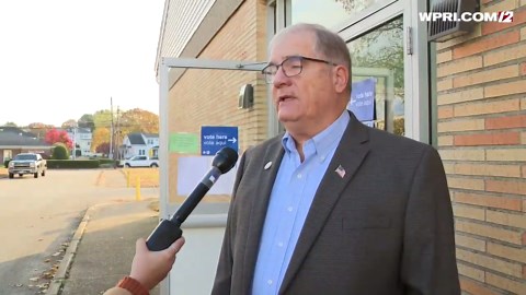 VIDEO NOW: City Council President John Ward votes