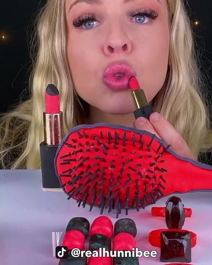 Delicious Cake Mukbang with Realhunnibee | Red Hair ASMR Mukbang