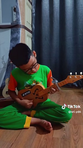 Tutorial Lagu Gambang Suling di Ukulele