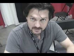 David Hayter aka solid snake Watches The Watchmen