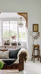 Whether life is chaotic and bustling, or calm and quiet, a beautifully designed country style living room is the ultimate haven. See more: https://bit.ly/44cisKz | Country Style