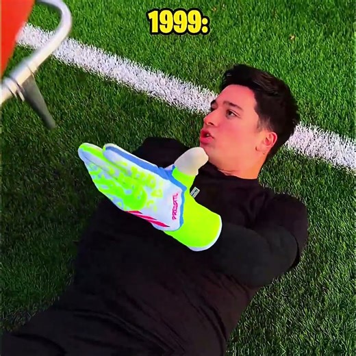 Goalie Now vs Then 💀🥶 #eafc24 #shorts#eafifa#fifamobile#fifa23#fcmobile24#fifa22#fifa21#easports