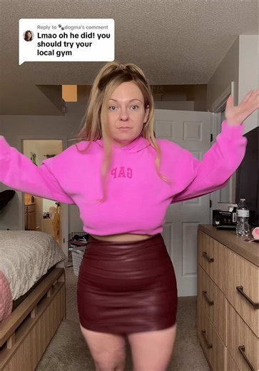 Replying to @🐾dogma excess skin .. explained. #apronbelly #curvyfashionblogger #halaraleatherskirt #tummycontrol #tiktokshopcreatorpicks