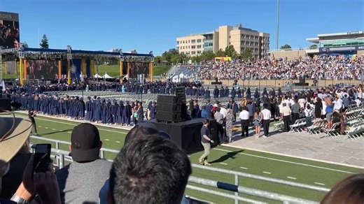 UC Davis changing weekend commencements after 6 hospitalized due to extreme heat at Friday's ceremony
