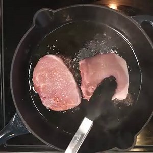 52K views · 286 reactions | Our tender Duroc Pork Chops are seared then simmered in a sweet, savory, flavor-packed pan sauce for a delicious dish that takes surprisingly little time to whip up. Recipe in the comments. | Private Selection | Facebook