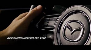 Conoce más sobre Apple CarPlay y Android Auto 📲 en tu CX-5. La utilización de Siri o Google Voice, tecnología de navegación amplificada, actualización de mapas, ayuda adicional como “Route Sent To Car” o “Last 1 Mile”, son algunas de las numerosas ventajas multimedia que te ofrece. •100%🇯🇵 ☑ 3 años de garantía o hasta 100.000km. #MazdaBolivia | MAZDA Bolivia