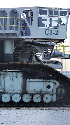 NASA's Crawler-Transporter 2 does the heavy lifting in Artemis II