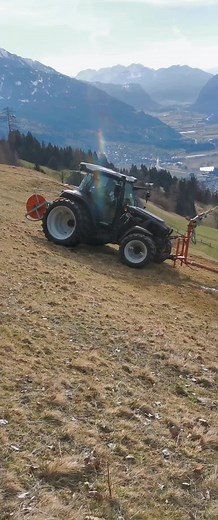 Gülleballern im Bergbauernstyle😎🚜 #bergbauernstyle #florianandreas #bergbauer #bergbauernbuam #dorfkind #bergbauernhof #bergbauern #gülle #jauche #gülleballern #landwirtschaft