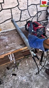 Crazy idea that worked: homemade recycled post ♻️ | SOSintheconstruction