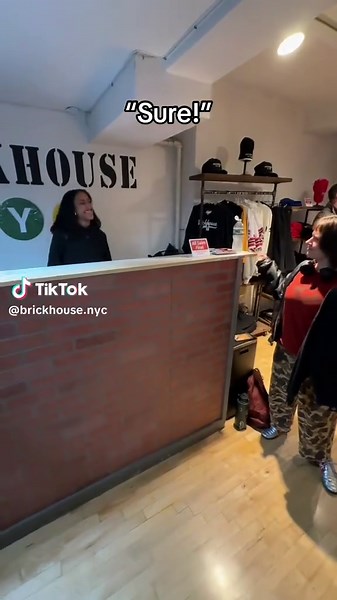 when our dancers work the front desk 😍 #workstudy #brickhousenyc #fyp #foryoupage #dancestudio