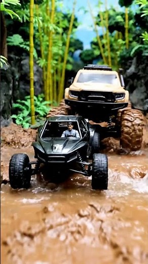 Epic RC Car Mudding Adventure in the Jungle! 🚗💨