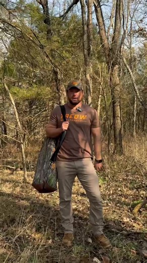 Some of the best moments in the woods happen when you finally sit still. The Cocoon Hunting Hammock is built for long sits and quiet waits. Lightweight enough to carry in without thinking twice, comfortable enough to stay longer than planned, and designed with a drawstring that keeps your essential gear exactly where you need it when the moment comes. No shifting. No unnecessary movement. Just comfort, concealment, and focus when it matters most. Would you trust this setup on your next hunt? Com