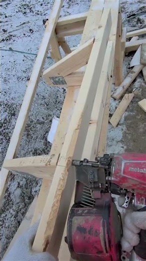 Framing a small canopy roof✅🔨 #construction #pov #framing #woodworking