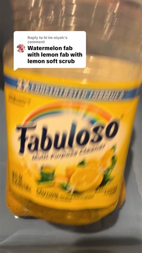 Replying to @hi im niyah. Normal speed, no cuts 😍😍😍 #CleanTok #fyp #spongesqueezingasmr #spongesqueezing #spongesqueeze