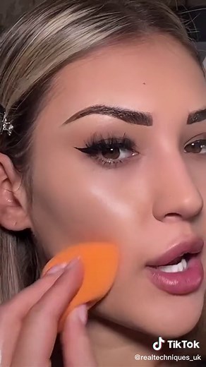 Beginner Makeup Set with Real Techniques Brushes and Sponge