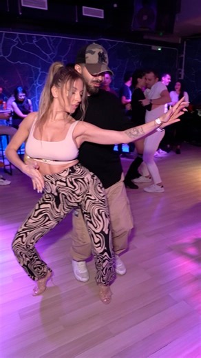 În centrul vechi al Bucureștiului, Rio Club este locul în care dansul se transformă în povești memorabile. Salsa, bachata și kizomba - Toate într-un singur loc. Vă așteaptăm vineri și sâmbătă pentru 2 seri cu muzică latino de calitate! #dans #club #bucuresti #buchrest #latino #nightclub #party | Rio Club Bucuresti