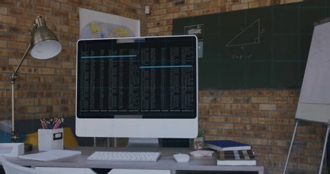 clip-3974563389-on-data-update-monitor-showing-hud-expanding