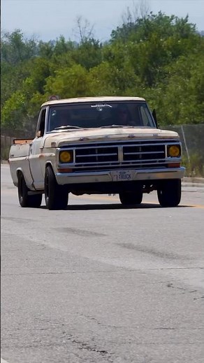 NASCAR Ford F100 TRUCK Loud & FAST #vintagenascar #racetruck #americanracing #nascar