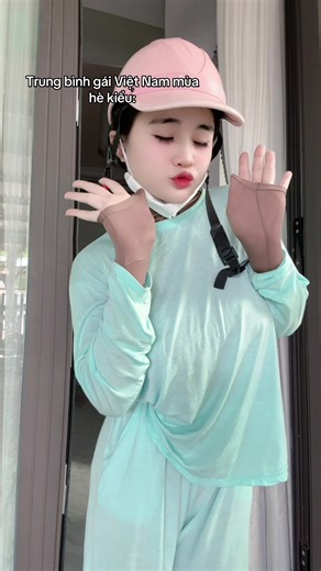 Bộ đồ cố định kem: cách ủ kem dưỡng da mùa hè cho da Việt