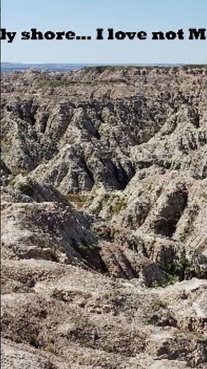🌵 The Stunning Landscapes of Badlands National Park – A Natural Wonder