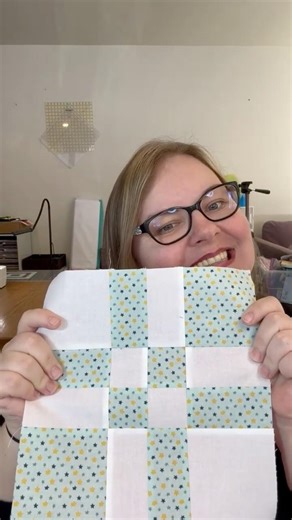 Day 41 - Counterchange Cross #quiltblock