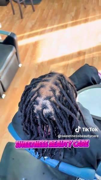 Transforming Short Hair with Loc Extensions