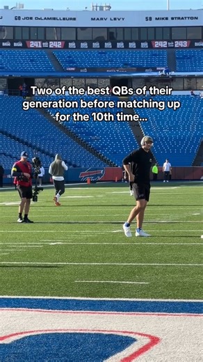 376K views · 1.5K reactions | We’re so lucky to watch them go at it once again 凉 | Buffalo Bills on CBS Sports | Facebook