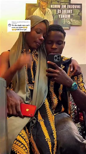 Creative Replies to Unique User Comments on Social Media