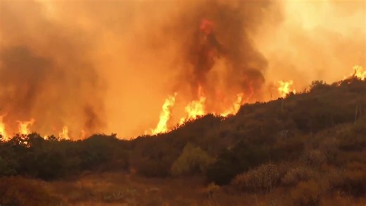 Wildfire North of LA Forces Thousands to Evacuate