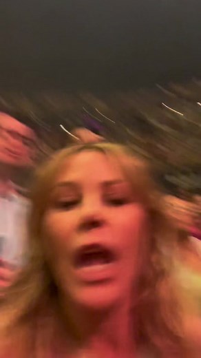 Making New Friends in the Pit While Waiting for Harry!