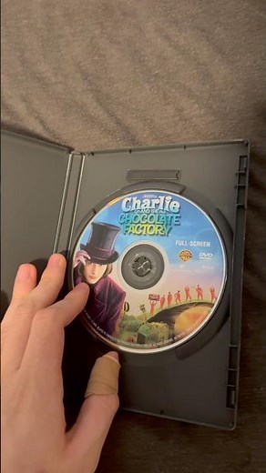 Charlie and the Chocolate Factory 2005 DVD Overview