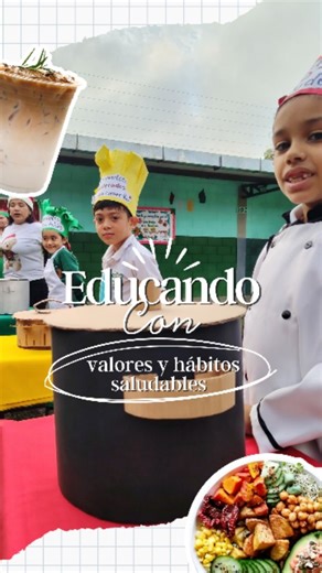 A.C.U.E. Colegio Bicentenario Yucatan on Instagram: "Hoy nuestros estudiantes aprendieron sobre el Semáforo de los Alimentos, una guía divertida y educativa para reconocer qué alimentos debemos consumir con mayor frecuencia, moderación o solo en ocasiones especiales. 🚦🥦🍎🍭 Entre dinámicas, colores y participación activa, reforzamos la importancia de tomar decisiones saludables cada día. Porque “La excelencia es nuestro norte”, y también se construye con buenos hábitos. 💚✨ #LunesCívico #Semáf