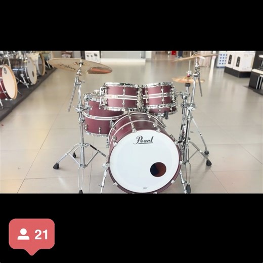 🎵 PEARL REFERENCE PURE XEP 5P 🎶 🔥 Color: Orsia Rose Stripe 🥁 Configuración: 22x18” Bombo | 10x7” Tom | 12x8” Tom | 16x16” Floor Tom | 14” Tarola 💥 Herrajes Premium: HRW H2050 / S-1030 / P-2050C / TC-1030B (x2) ✨ Una joya para los bateristas que buscan potencia, precisión y elegancia. Su tono cálido y profundo es pura inspiración musical. 🎧 Porque amamos la música, amamos PEARL ❤️ 💸 $142,820 #PearlDrums #ReferencePure #BateríaDeLujo #HermesMonterrey #PorqueAmamosLaMúsica #BateristasMx #Dru