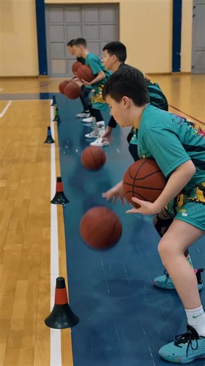 DAY 1 — SKILLS WINTER CAMP 8th Edition Day one set the standard. High energy. High focus. High-level work from the first rep. The gym was full of intent — players locked in, coaches demanding details, every drill built with purpose. No wasted time. No shortcuts. Just fundamentals, habits, and intensity done the right way. Great kids. Strong coaching. Serious training environment. This is not just a camp. This is a process. And this is only the beginning. More work ahead. Higher standards coming.