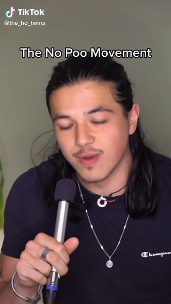 Discovering the Benefits of the No Poo Movement